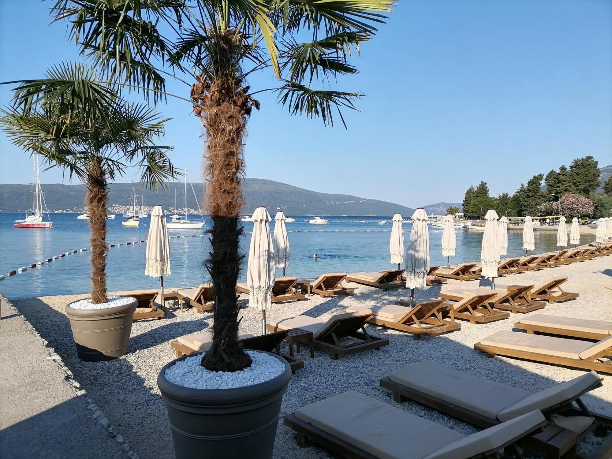Apartment Casa Sul Mare Тиват Екстериор снимка